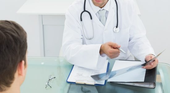 Consulta com pneumologista - Dr. Cyro Teixeira da Silva Junior
